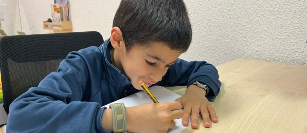 Los niños, niñas y adolescentes de Fundación AMÁS dedican un vídeo por el Día de la Infancia