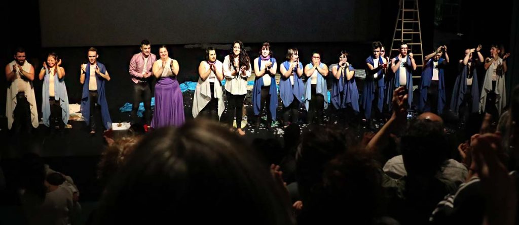 ‘Juntas. El viaje’ de AMÁS Escena y María Ruiz llega al Auditorio Municipal de Arroyomolinos