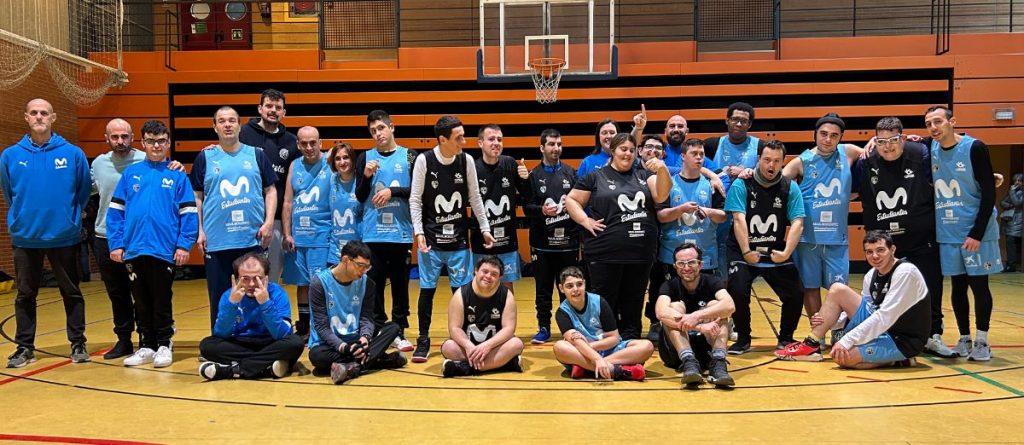 El baloncesto en Fundación AMÁS, una familia con Movistar Estudiantes y C.B. Móstoles