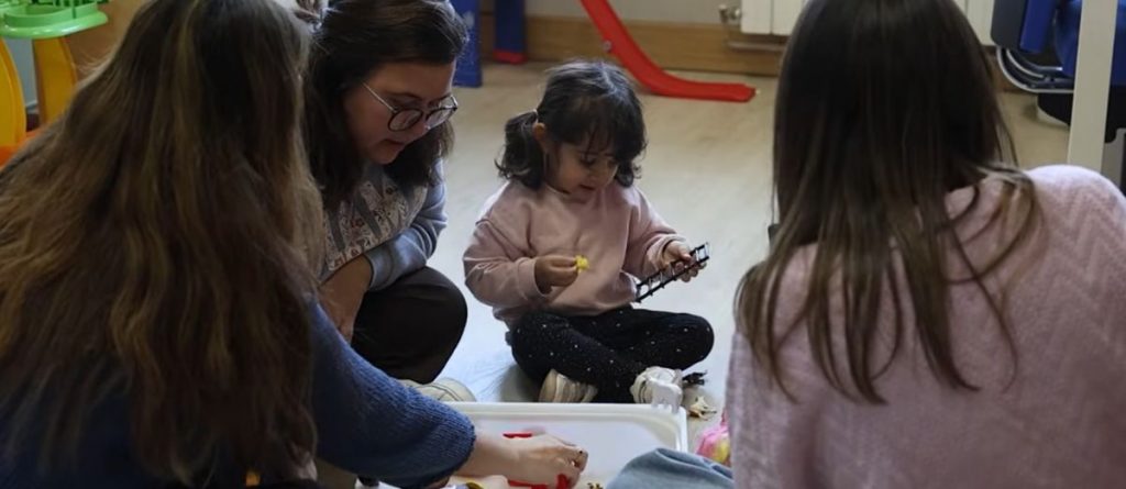 Planeta Fácil visibiliza el trabajo de los Centros de Atención Temprana de Fundación AMÁS 