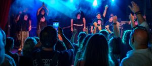 ‘Muévelo en Verano’: Cómo la música electrónica se convierte en una herramienta de conexión social