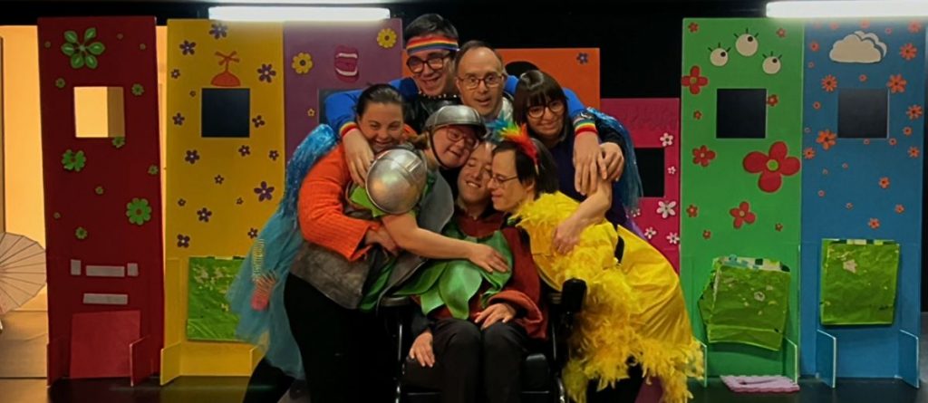 ‘Monstruos Diversos’, la propuesta de Fundación AMÁS que acerca el teatro inclusivo a los más pequeños