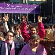 Mujeres de Grupo AMÁS participan en un acto en Leganés con motivo del 8 de marzo. Foto: Grupo AMÁS.